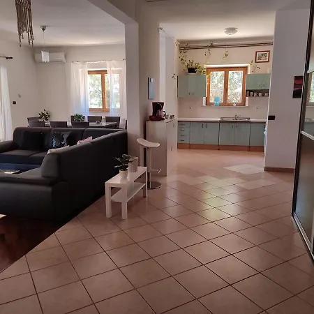 House Andrea With Pool * Umag