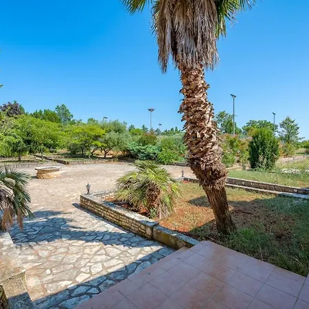 度假居 House Andrea With Pool *