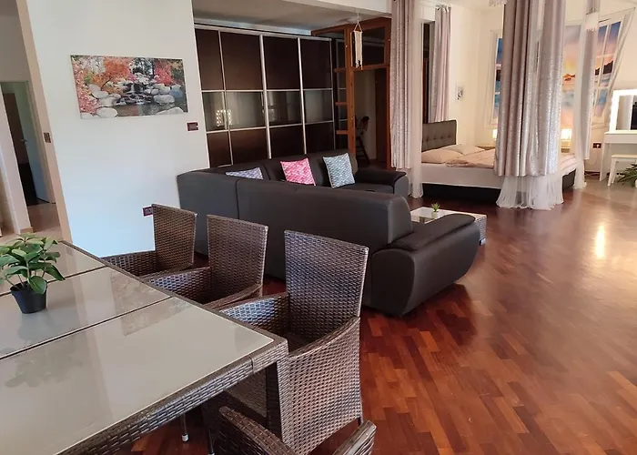 House Andrea With Pool Vikendica Umag